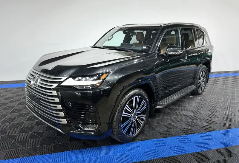 Lexus LX700H Luxury 2025, NEW, On stock in Bremerhaven