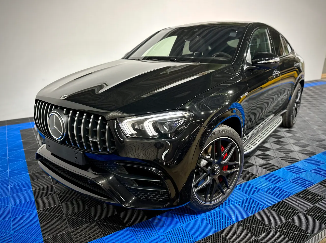 Mercedes Benz GLE 63 S AMG Coupé – 4