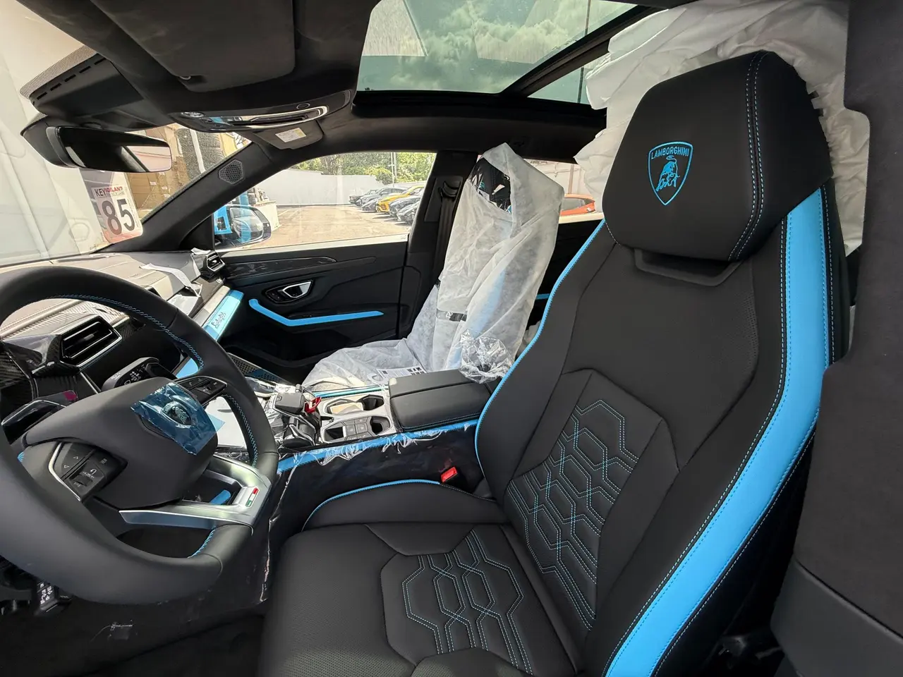 Lamborghini Urus SE 800Hp, 2026, NEW, On stock – 5