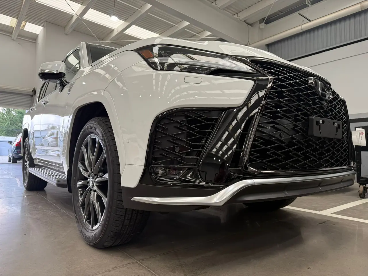 Lexus LX700H Sport 2025, NEW – 6
