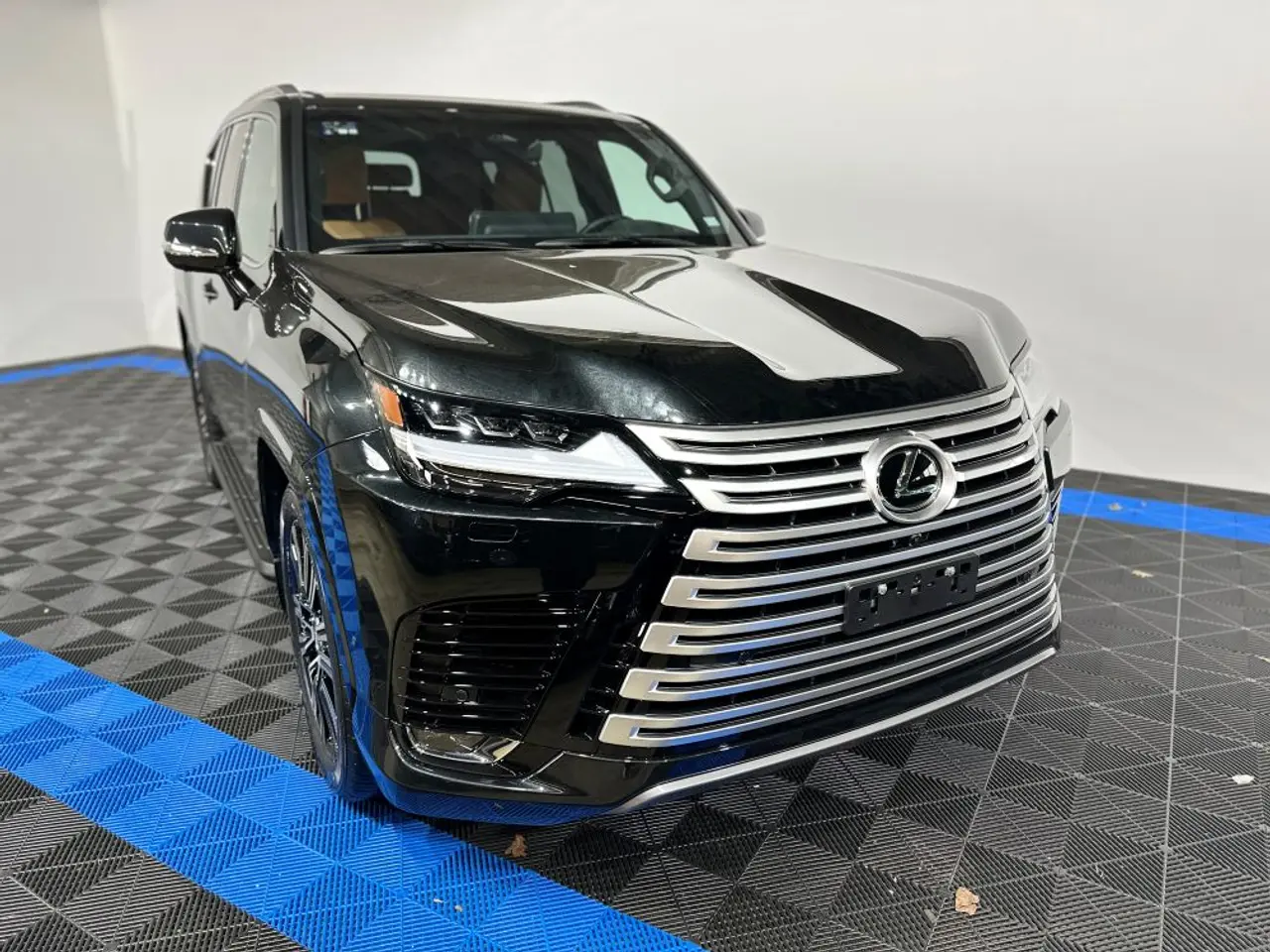 Lexus LX700H Luxury 2025, NEW, On stock in Bremerhaven – 8