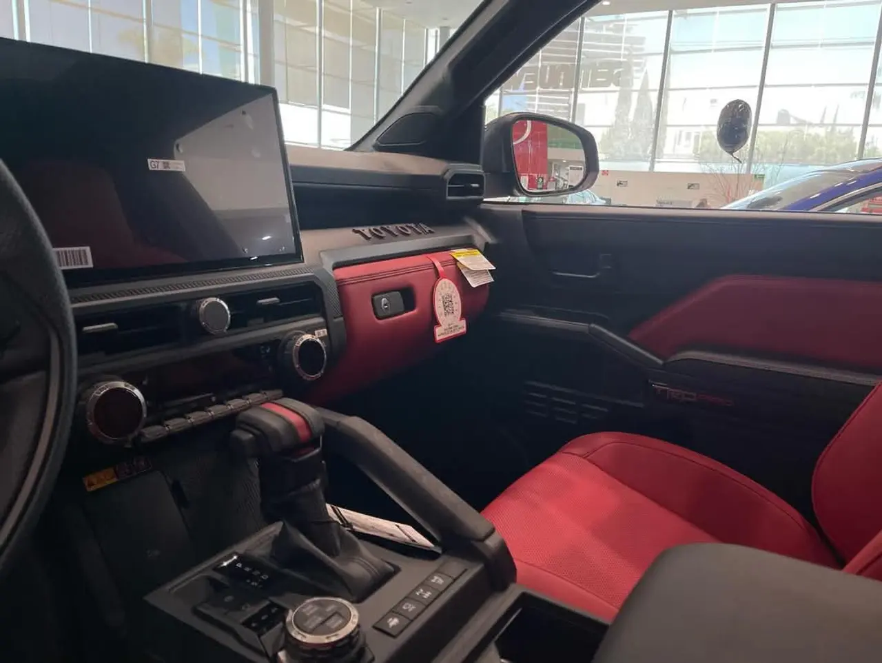 Toyota Tacoma TRD PRO 2026, NEW – 7