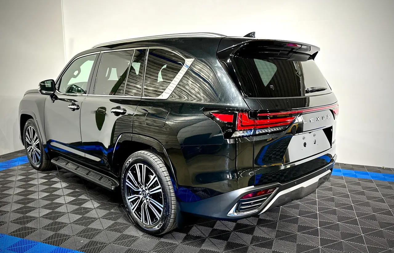 2 X Lexus LX600 Luxury NEW, On stock in Bremerhaven – 8
