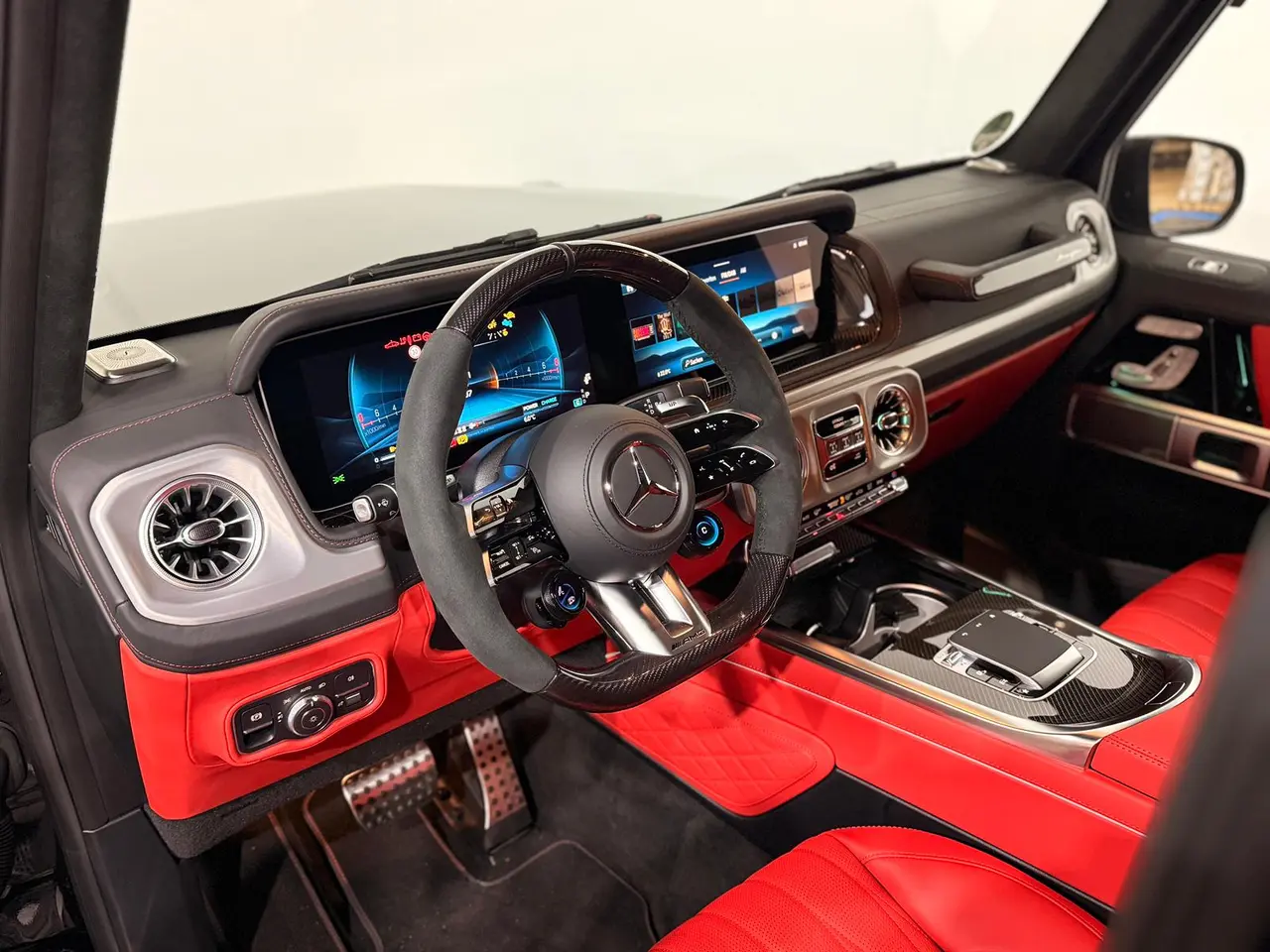 Mercedes G63 AMG V8 Gasoline, 2026 – 8