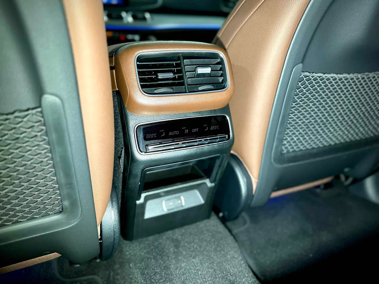 Mercedes Benz GLE450 AMG, NEW, On stock in Bremerhaven – 13