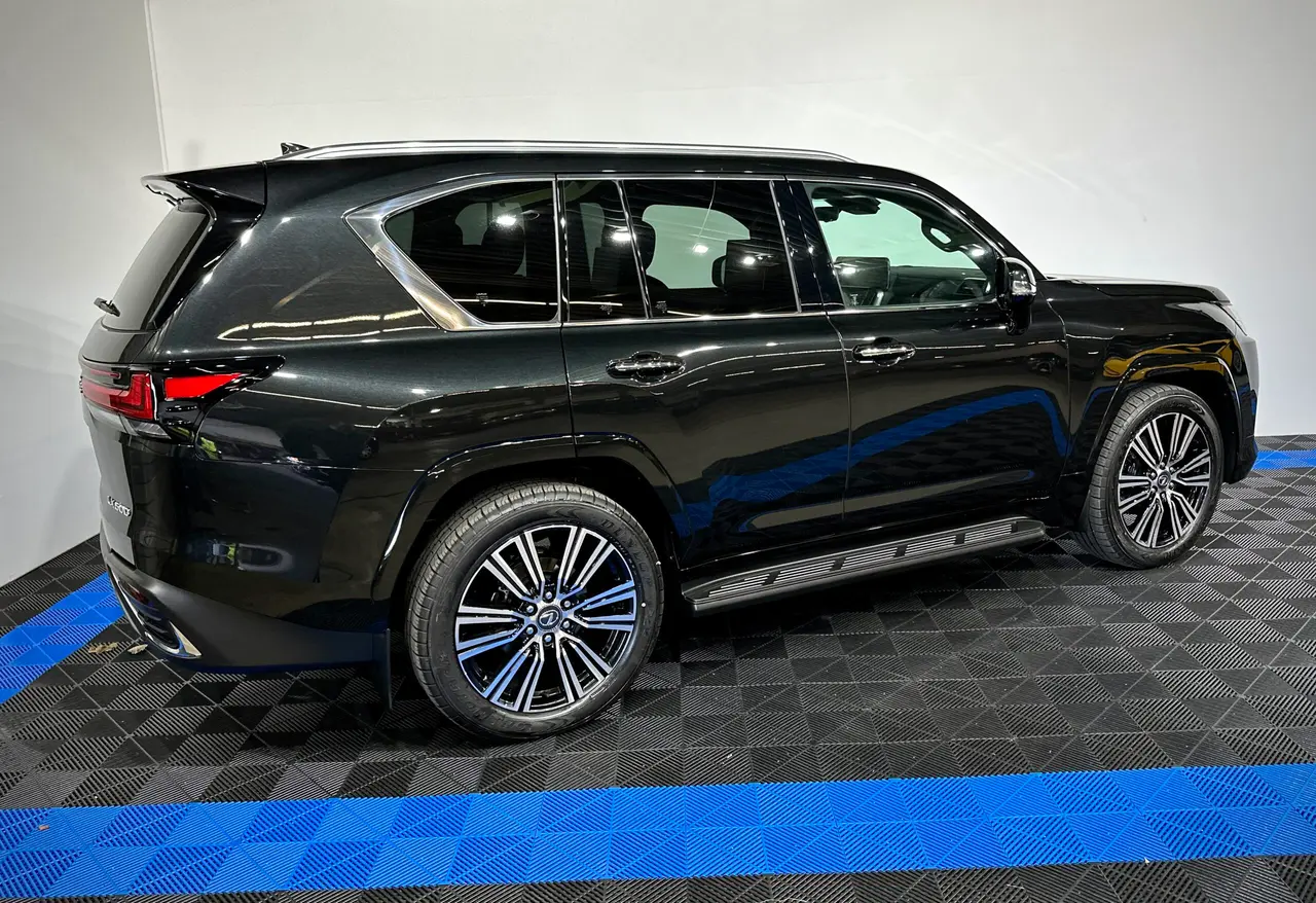 2 X Lexus LX600 Luxury NEW, On stock in Bremerhaven – 16